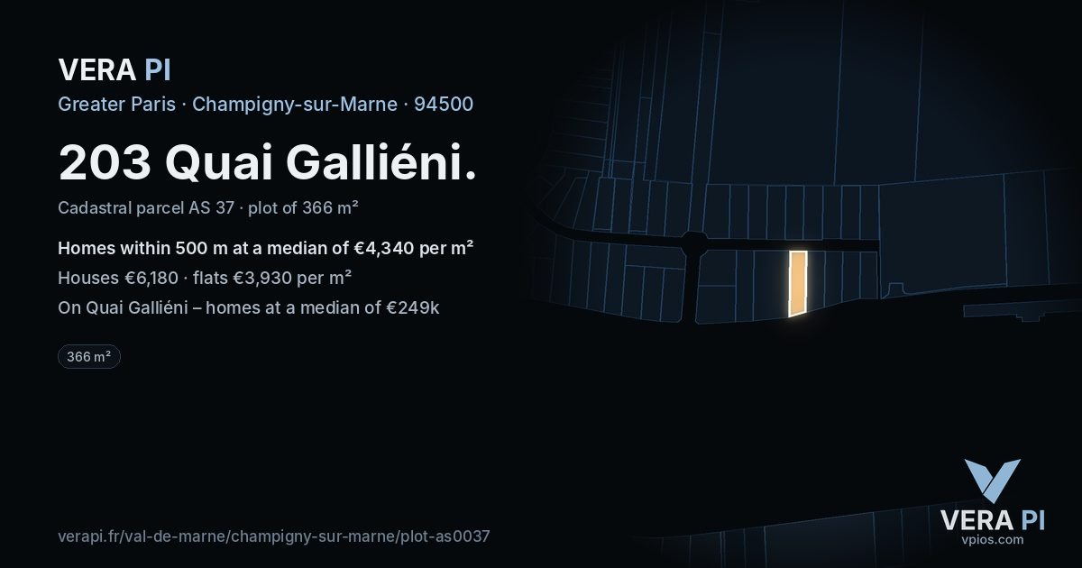 203 Quai Galliéni, Champigny-sur-Marne at night – the plot lit, the parcels around coloured by the prices near them