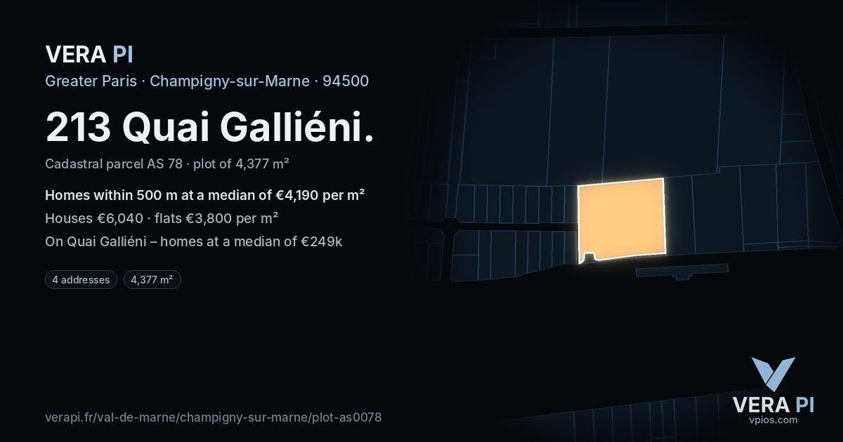 213 Quai Galliéni, Champigny-sur-Marne at night – the plot lit, the parcels around coloured by the prices near them