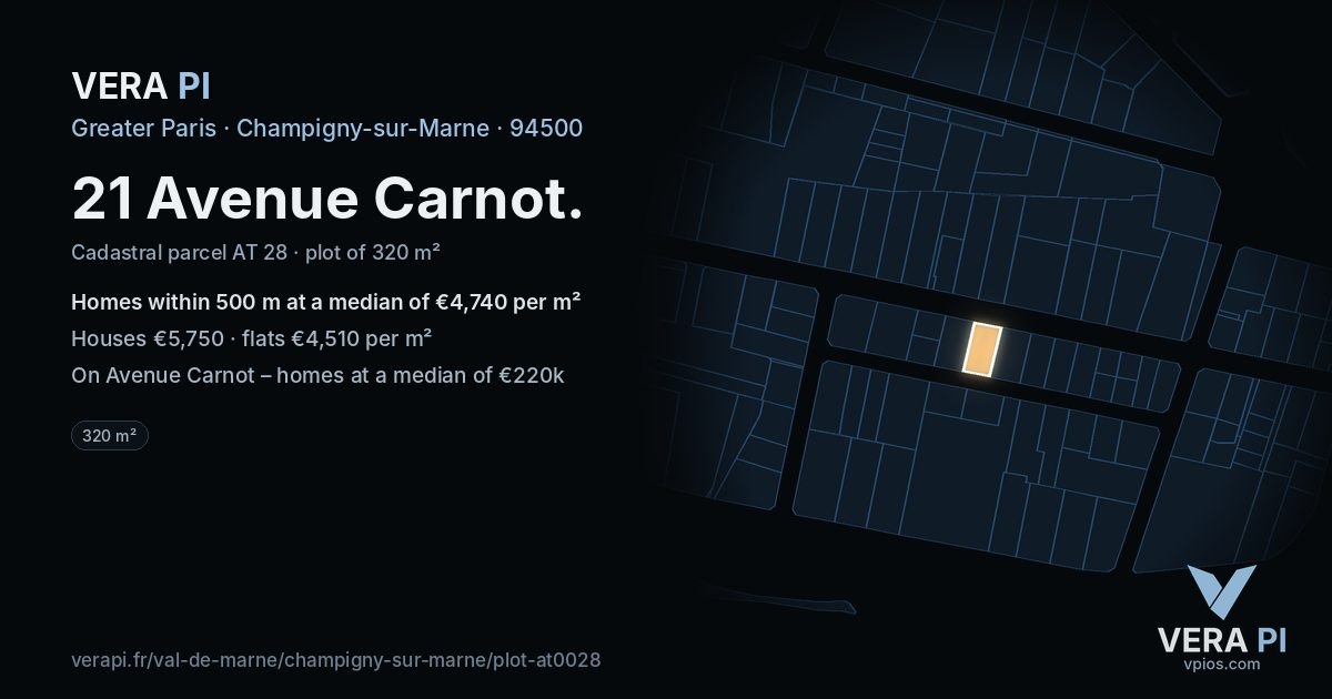 21 Avenue Carnot, Champigny-sur-Marne at night – the plot lit, the parcels around coloured by the prices near them
