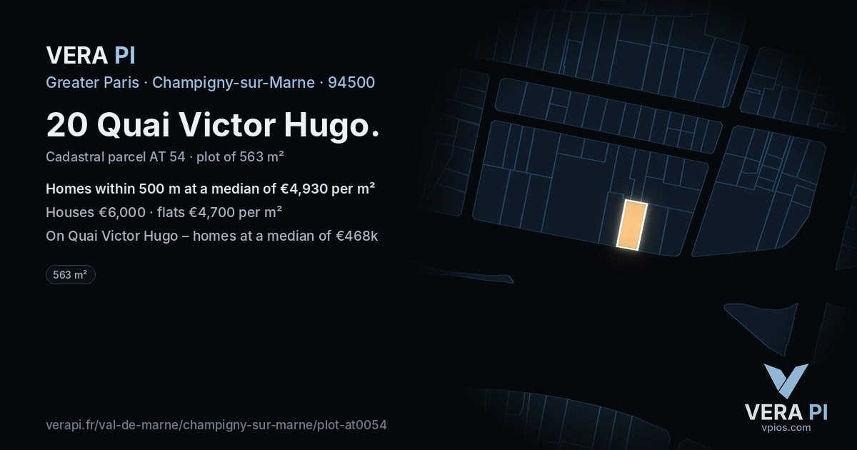 20 Quai Victor Hugo, Champigny-sur-Marne at night – the plot lit, the parcels around coloured by the prices near them