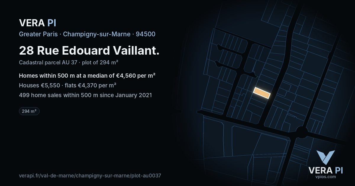 28 Rue Edouard Vaillant, Champigny-sur-Marne at night – the plot lit, the parcels around coloured by the prices near them
