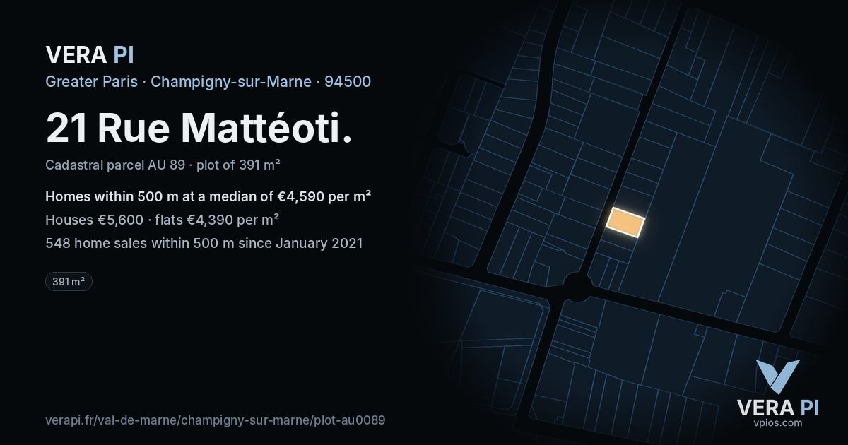 21 Rue Mattéoti, Champigny-sur-Marne at night – the plot lit, the parcels around coloured by the prices near them