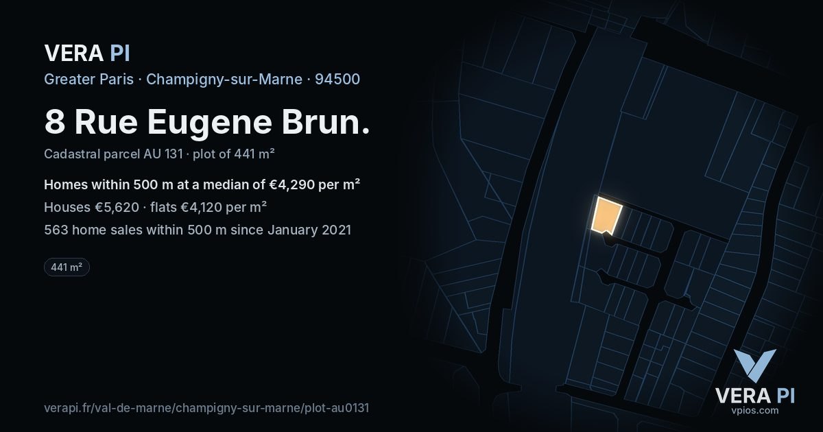 8 Rue Eugene Brun, Champigny-sur-Marne at night – the plot lit, the parcels around coloured by the prices near them