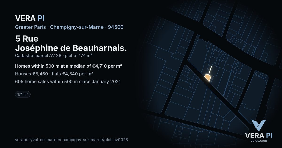 5 Rue Joséphine de Beauharnais, Champigny-sur-Marne at night – the plot lit, the parcels around coloured by the prices near them