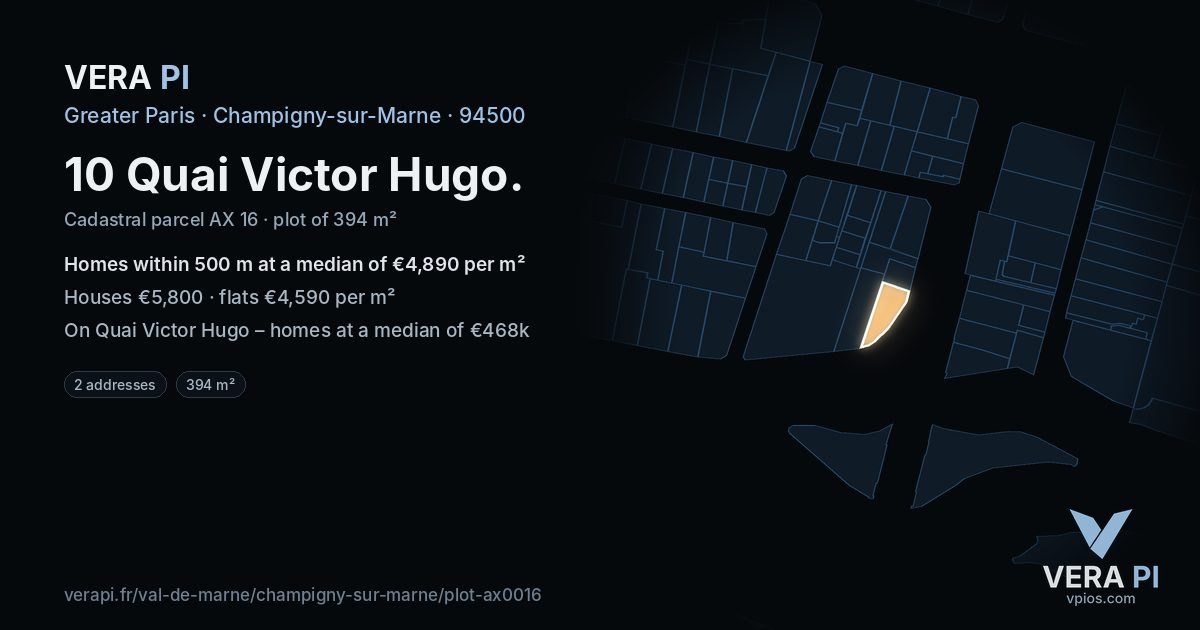 10 Quai Victor Hugo, Champigny-sur-Marne at night – the plot lit, the parcels around coloured by the prices near them
