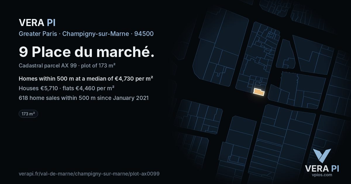9 Place du marché, Champigny-sur-Marne at night – the plot lit, the parcels around coloured by the prices near them