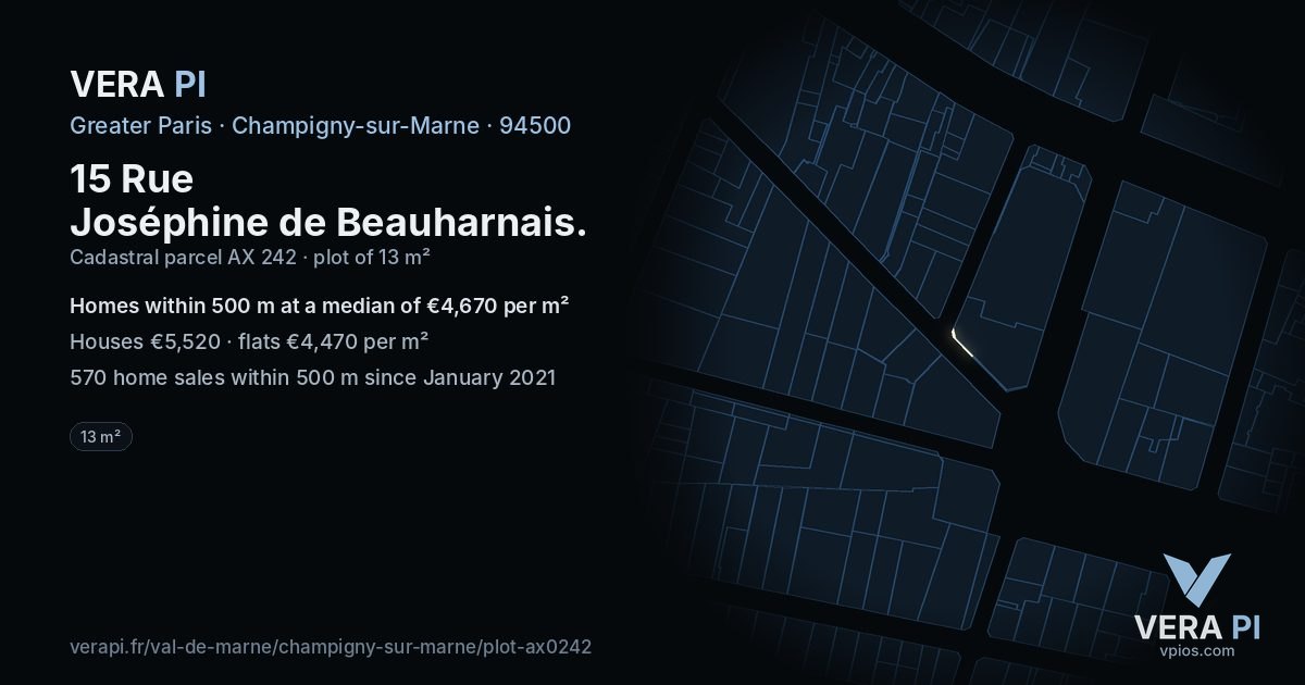 15 Rue Joséphine de Beauharnais, Champigny-sur-Marne at night – the plot lit, the parcels around coloured by the prices near them