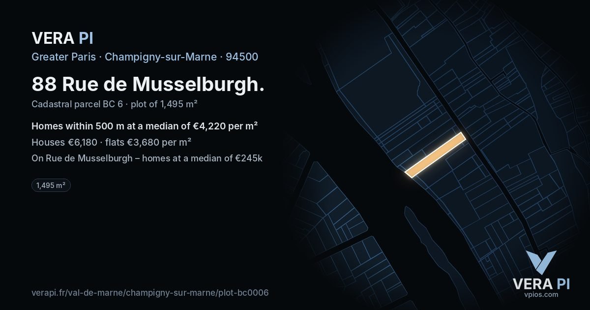 88 Rue de Musselburgh, Champigny-sur-Marne at night – the plot lit, the parcels around coloured by the prices near them
