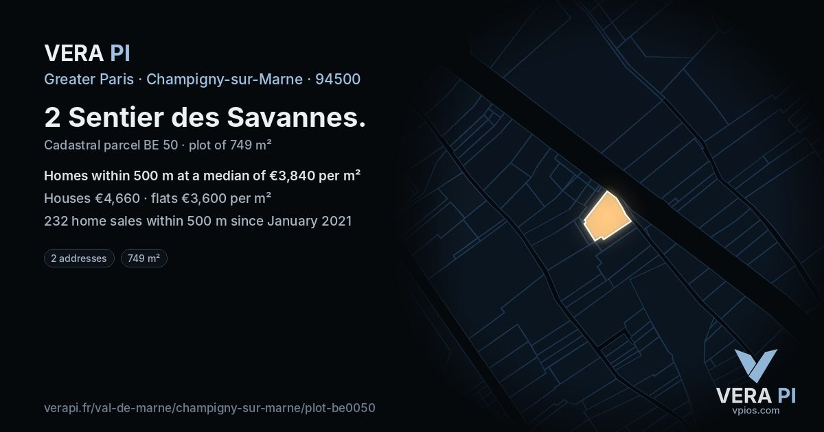 2 Sentier des Savannes, Champigny-sur-Marne at night – the plot lit, the parcels around coloured by the prices near them