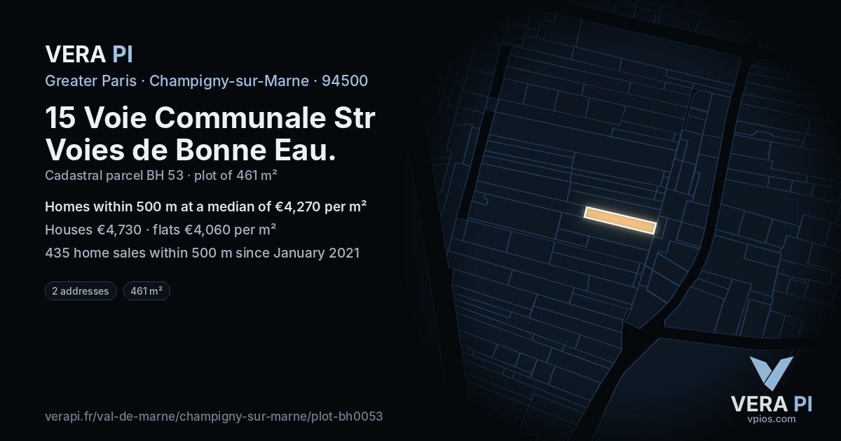 15 Voie Communale Str Voies de Bonne Eau, Champigny-sur-Marne at night – the plot lit, the parcels around coloured by the prices near them