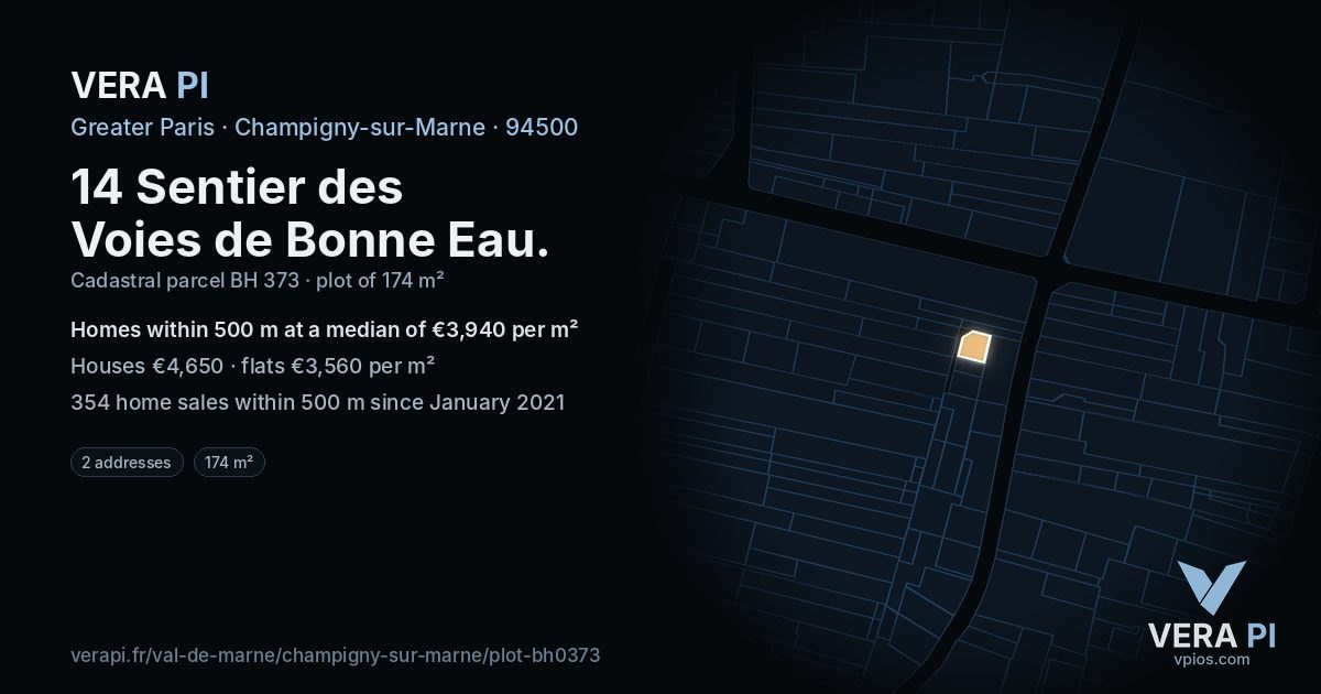 14 Sentier des Voies de Bonne Eau, Champigny-sur-Marne at night – the plot lit, the parcels around coloured by the prices near them
