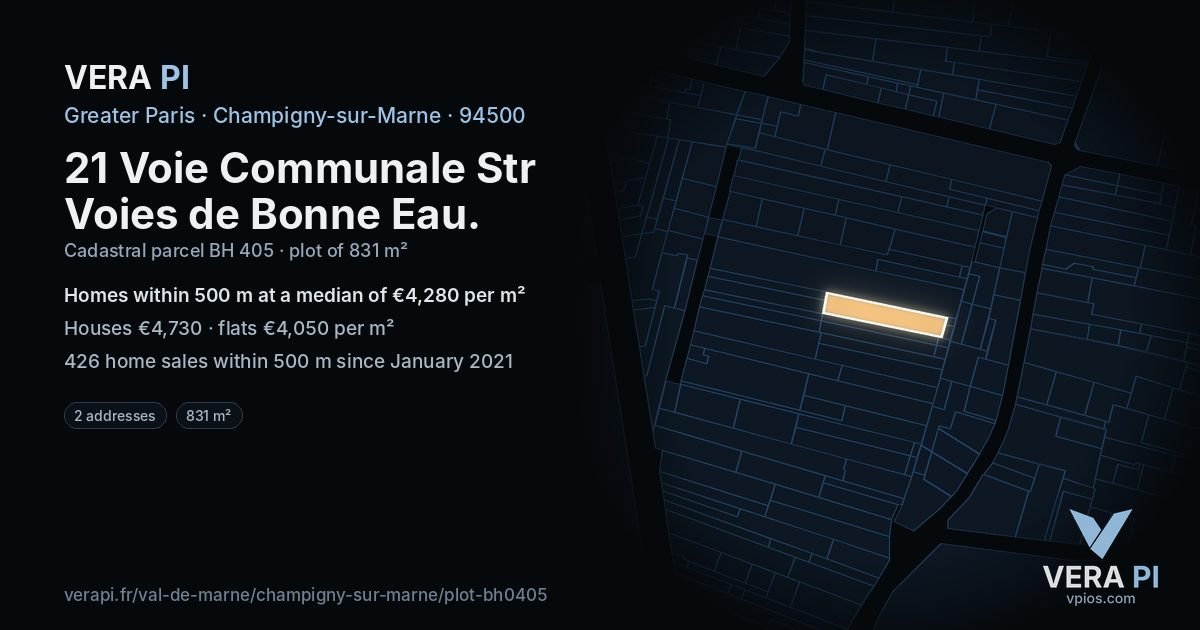21 Voie Communale Str Voies de Bonne Eau, Champigny-sur-Marne at night – the plot lit, the parcels around coloured by the prices near them