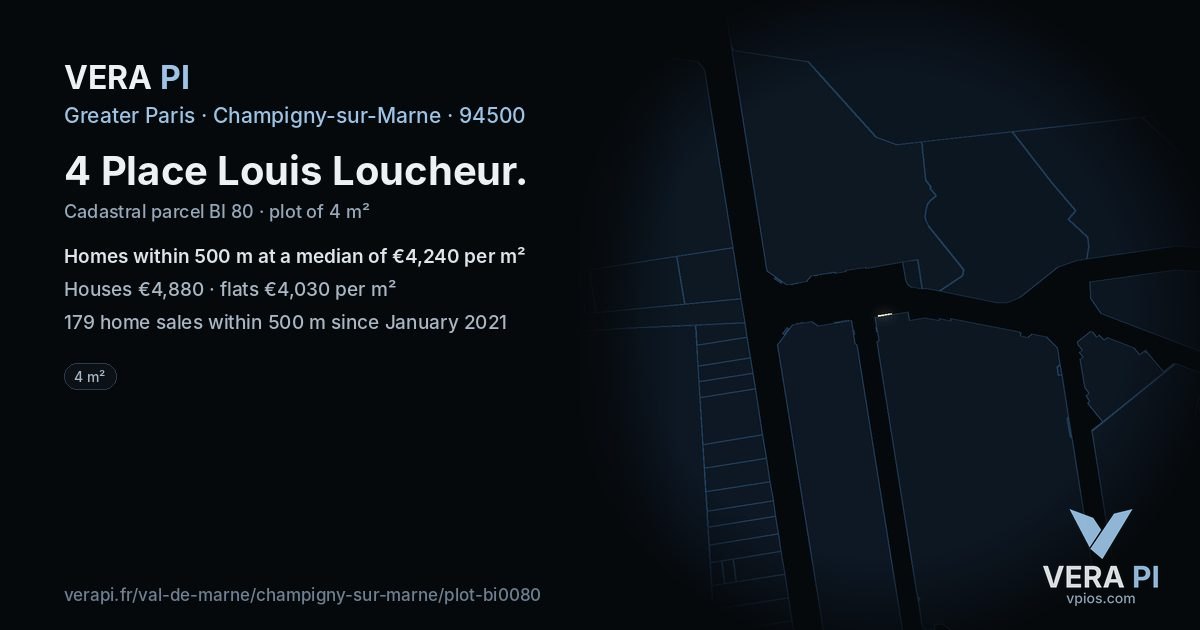 4 Place Louis Loucheur, Champigny-sur-Marne at night – the plot lit, the parcels around coloured by the prices near them