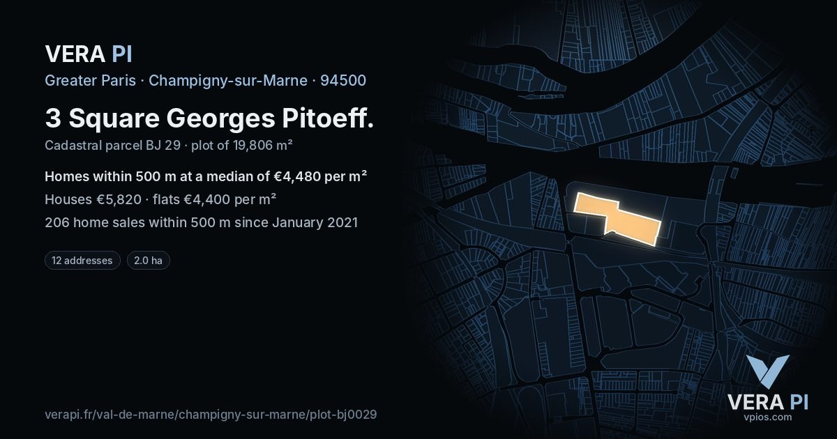 3 Square Georges Pitoeff, Champigny-sur-Marne at night – the plot lit, the parcels around coloured by the prices near them