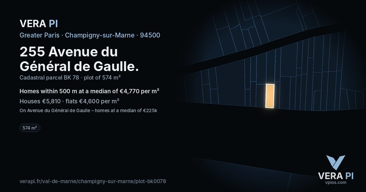 255 Avenue du Général de Gaulle, Champigny-sur-Marne at night – the plot lit, the parcels around coloured by the prices near them