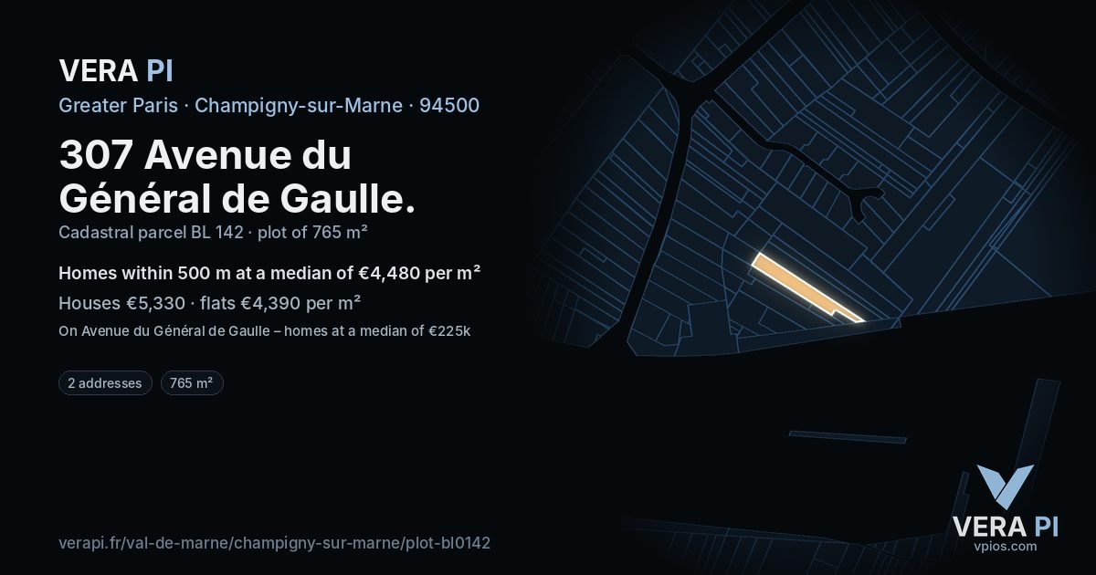 307 Avenue du Général de Gaulle, Champigny-sur-Marne at night – the plot lit, the parcels around coloured by the prices near them