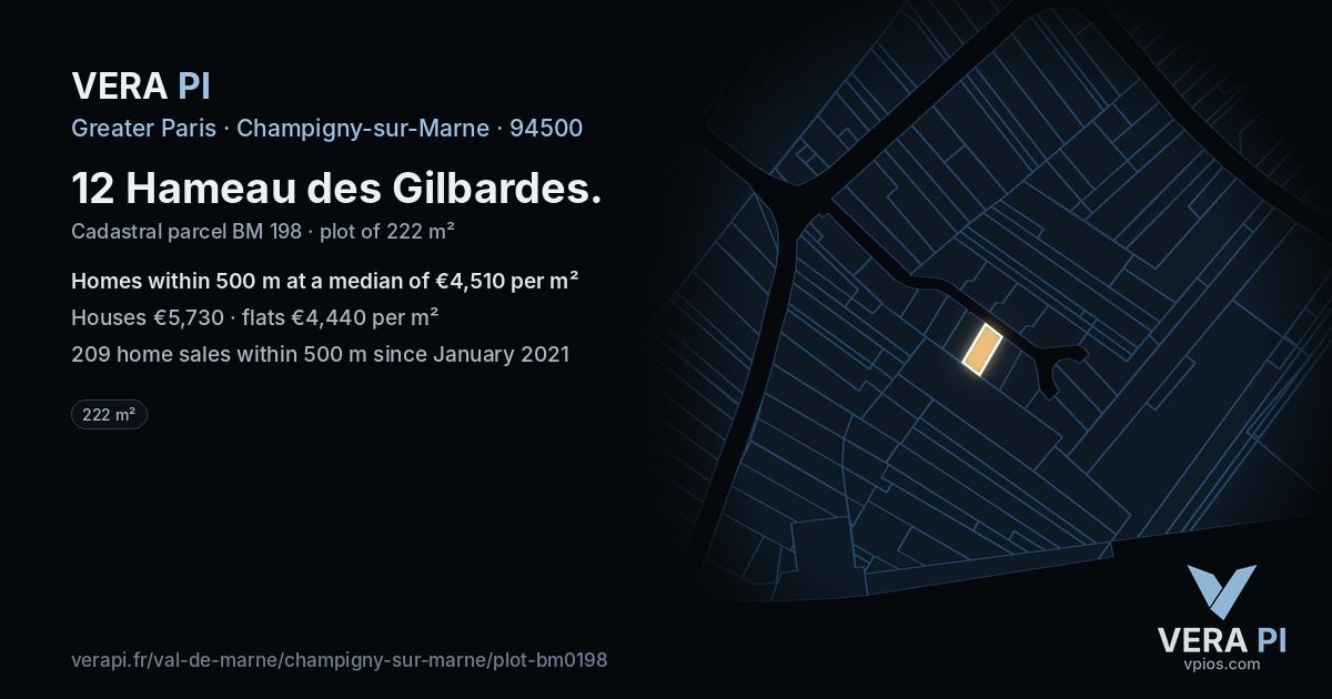 12 Hameau des Gilbardes, Champigny-sur-Marne at night – the plot lit, the parcels around coloured by the prices near them