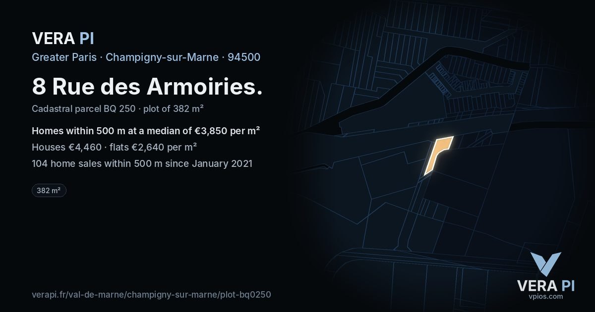 8 Rue des Armoiries, Champigny-sur-Marne at night – the plot lit, the parcels around coloured by the prices near them