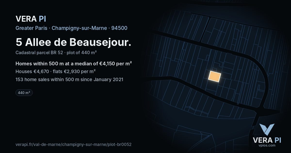 5 Allee de Beausejour, Champigny-sur-Marne at night – the plot lit, the parcels around coloured by the prices near them