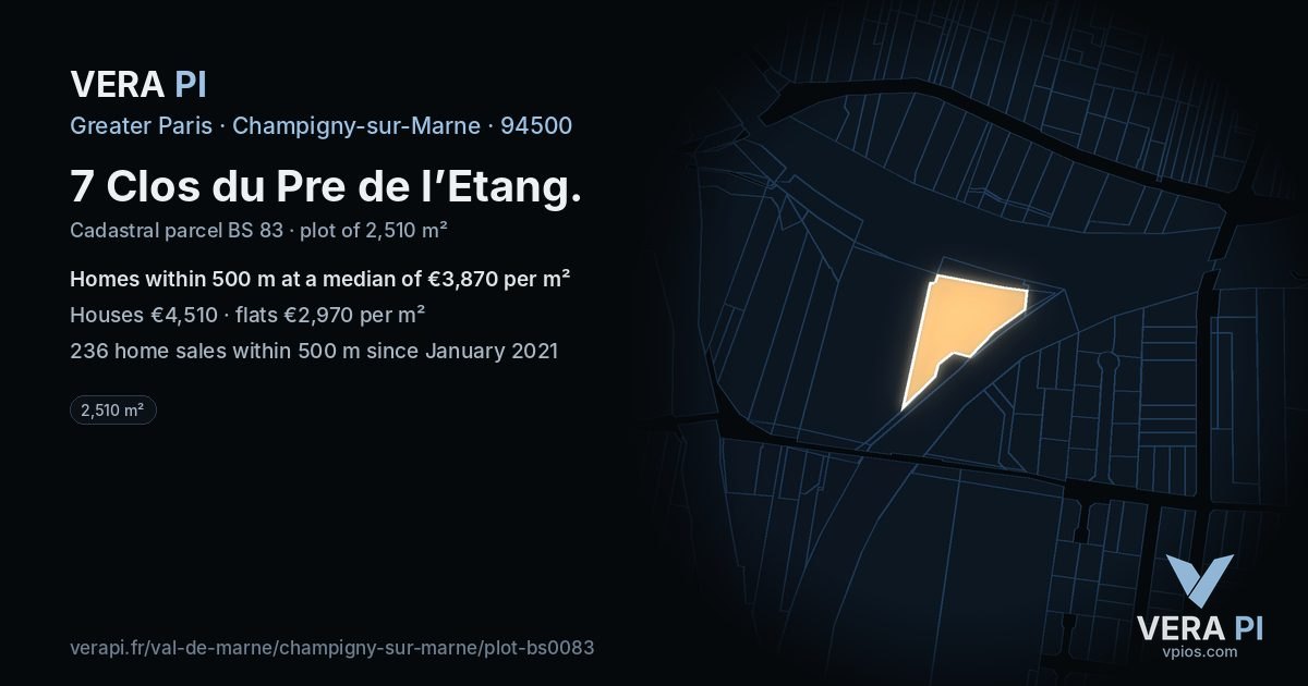7 Clos du Pre de l’Etang, Champigny-sur-Marne at night – the plot lit, the parcels around coloured by the prices near them
