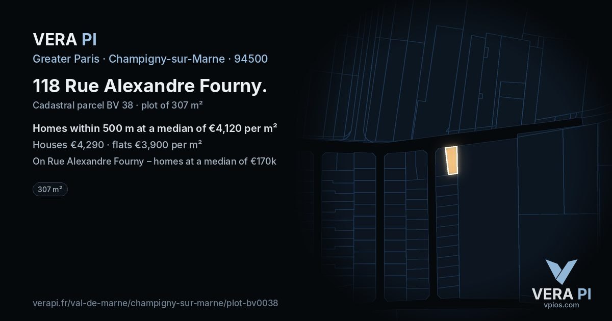 118 Rue Alexandre Fourny, Champigny-sur-Marne at night – the plot lit, the parcels around coloured by the prices near them