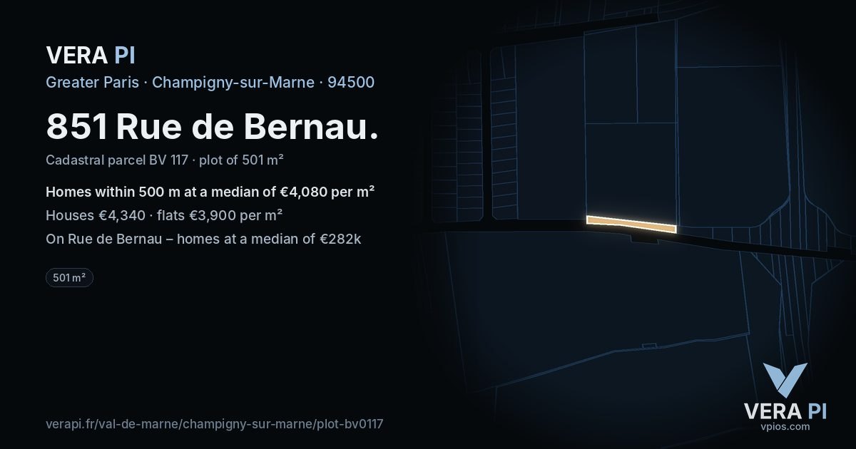 851 Rue de Bernau, Champigny-sur-Marne at night – the plot lit, the parcels around coloured by the prices near them