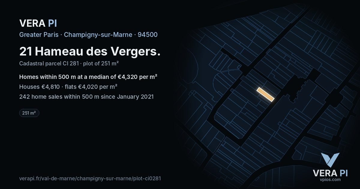 21 Hameau des Vergers, Champigny-sur-Marne at night – the plot lit, the parcels around coloured by the prices near them