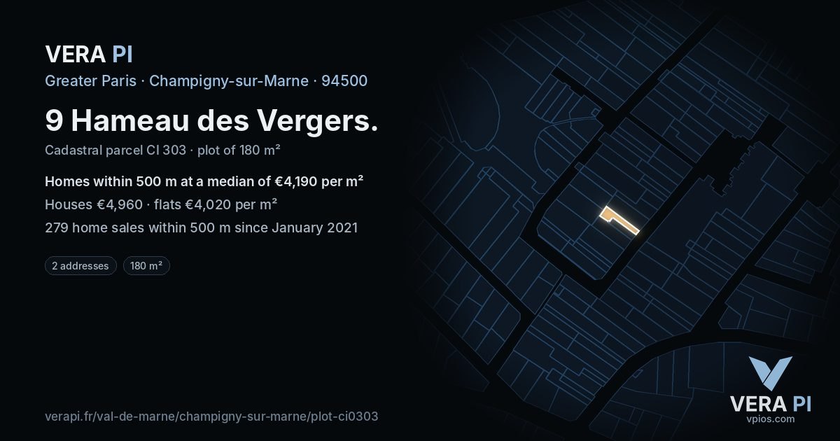 9 Hameau des Vergers, Champigny-sur-Marne at night – the plot lit, the parcels around coloured by the prices near them