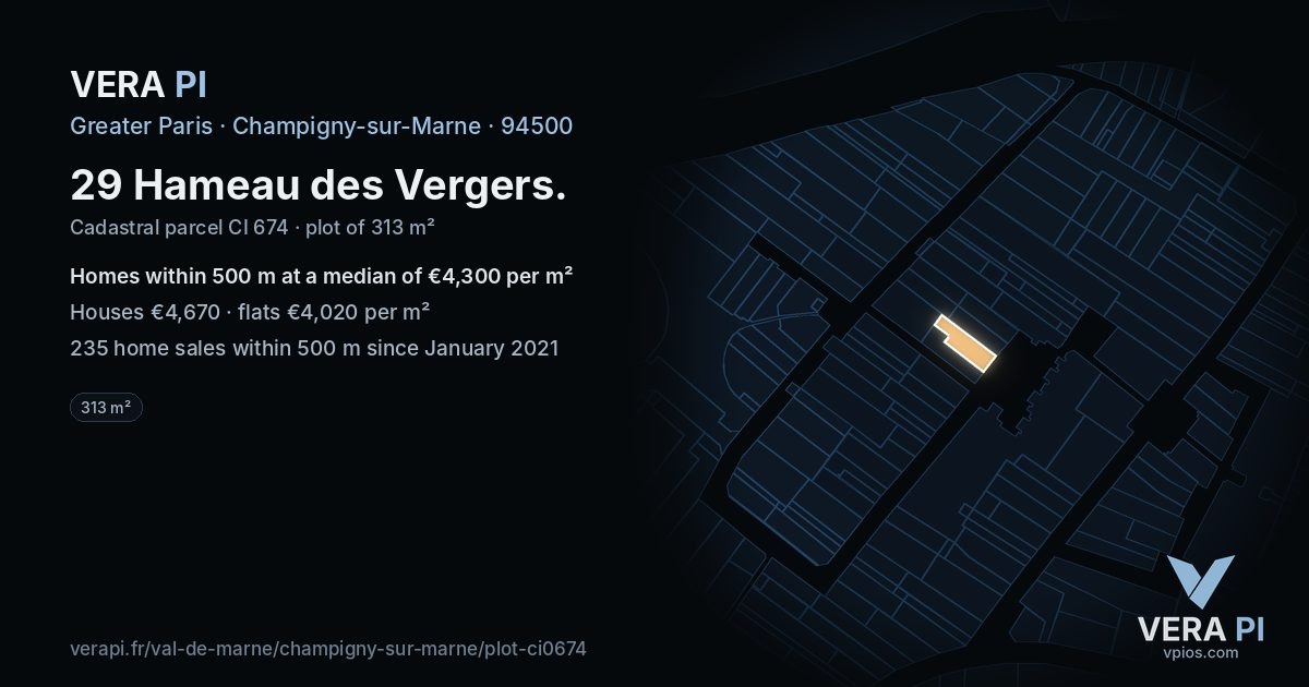 29 Hameau des Vergers, Champigny-sur-Marne at night – the plot lit, the parcels around coloured by the prices near them
