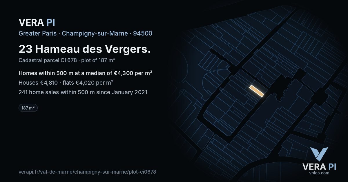 23 Hameau des Vergers, Champigny-sur-Marne at night – the plot lit, the parcels around coloured by the prices near them