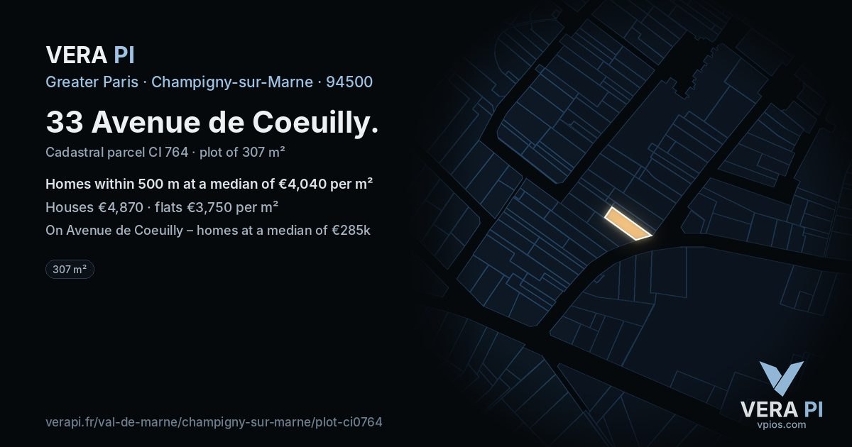 33 Avenue de Coeuilly, Champigny-sur-Marne at night – the plot lit, the parcels around coloured by the prices near them