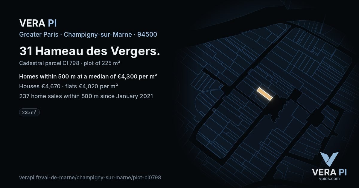 31 Hameau des Vergers, Champigny-sur-Marne at night – the plot lit, the parcels around coloured by the prices near them