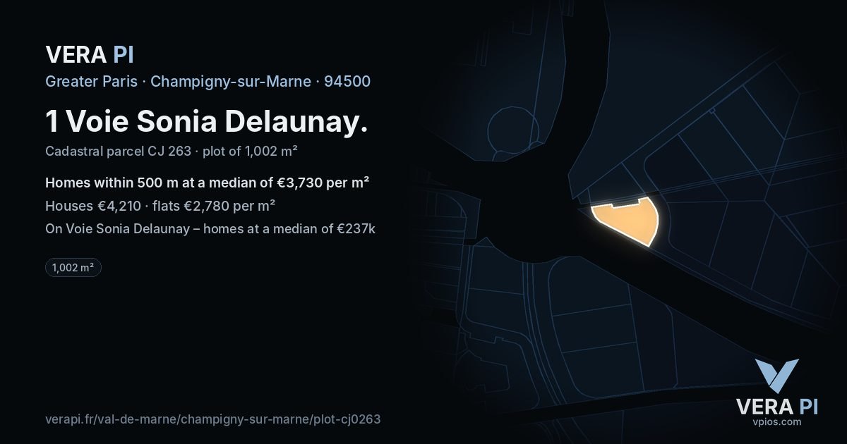 1 Voie Sonia Delaunay, Champigny-sur-Marne at night – the plot lit, the parcels around coloured by the prices near them