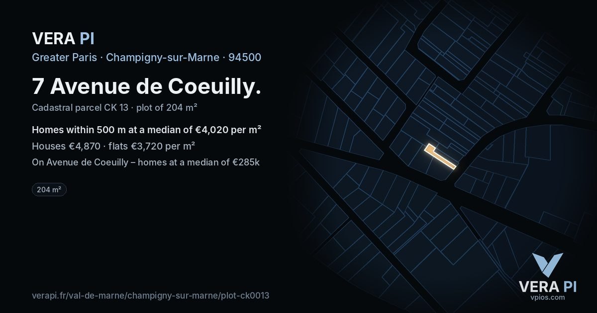 7 Avenue de Coeuilly, Champigny-sur-Marne at night – the plot lit, the parcels around coloured by the prices near them