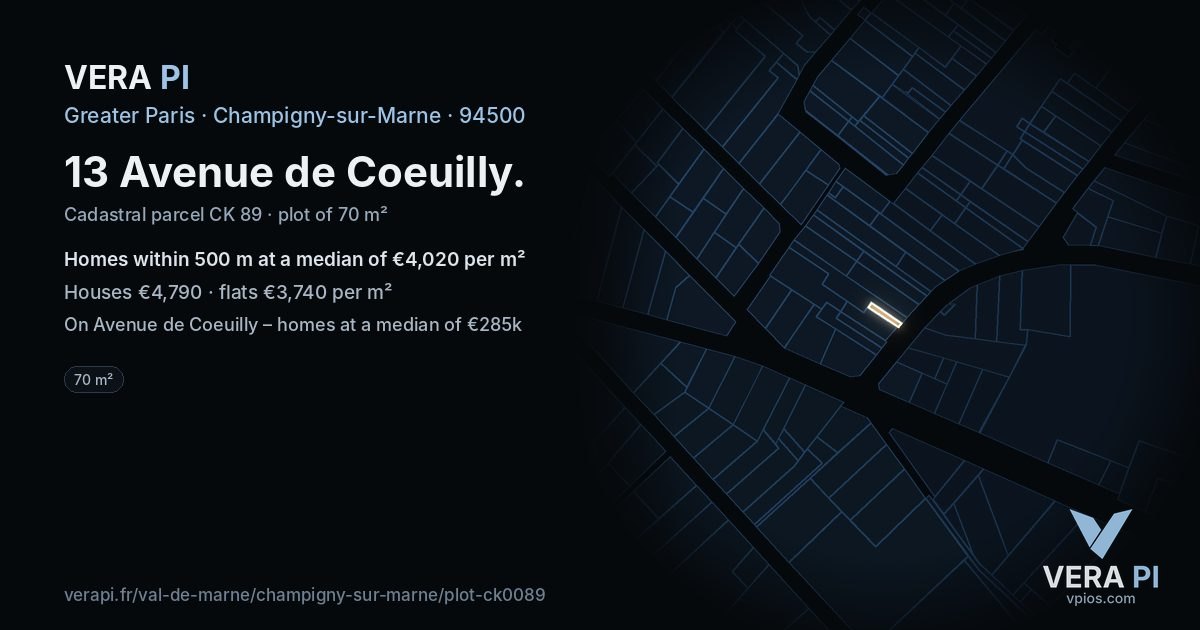 13 Avenue de Coeuilly, Champigny-sur-Marne at night – the plot lit, the parcels around coloured by the prices near them