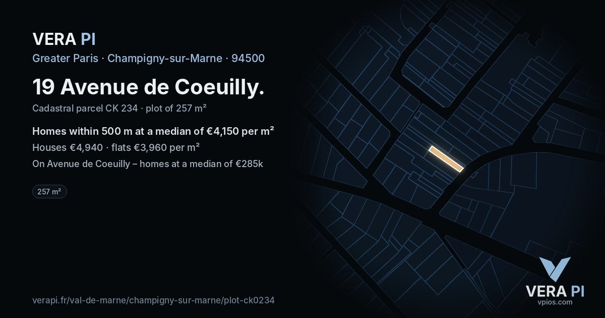 19 Avenue de Coeuilly, Champigny-sur-Marne at night – the plot lit, the parcels around coloured by the prices near them