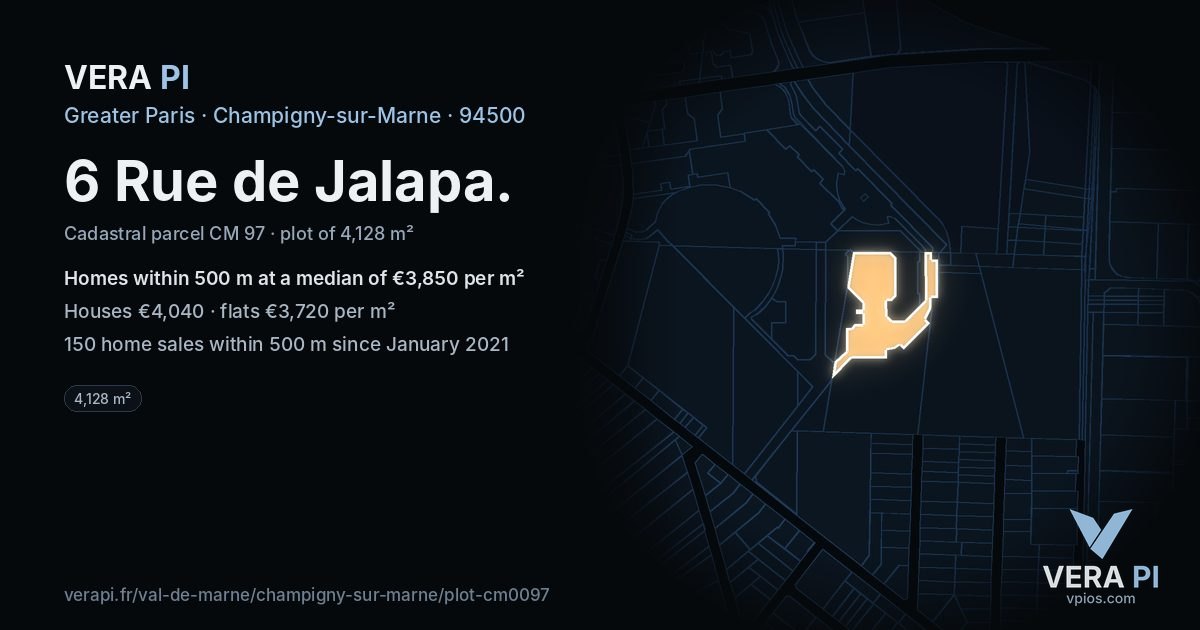 6 Rue de Jalapa, Champigny-sur-Marne at night – the plot lit, the parcels around coloured by the prices near them