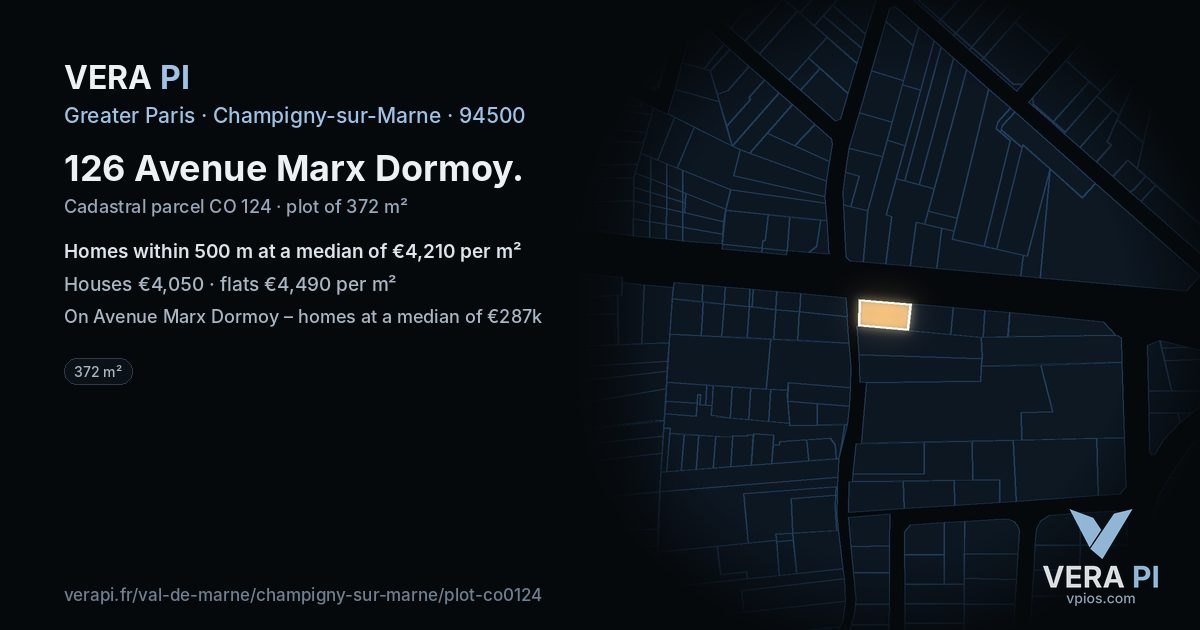 126 Avenue Marx Dormoy, Champigny-sur-Marne at night – the plot lit, the parcels around coloured by the prices near them