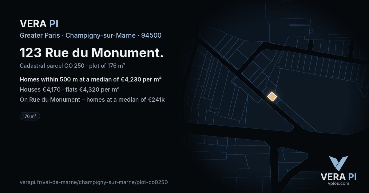 123 Rue du Monument, Champigny-sur-Marne at night – the plot lit, the parcels around coloured by the prices near them