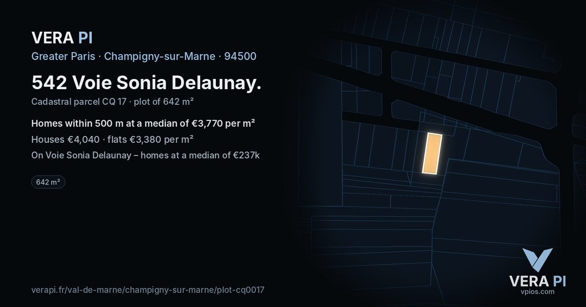542 Voie Sonia Delaunay, Champigny-sur-Marne at night – the plot lit, the parcels around coloured by the prices near them