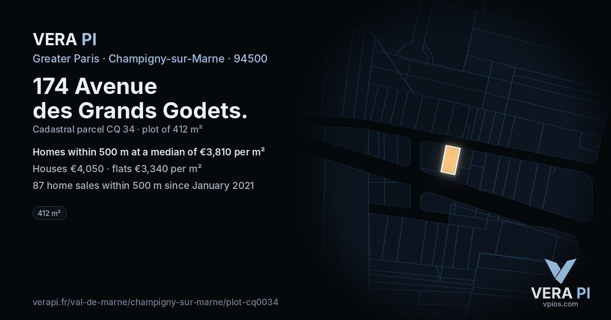 174 Avenue des Grands Godets, Champigny-sur-Marne at night – the plot lit, the parcels around coloured by the prices near them
