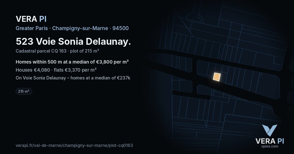 523 Voie Sonia Delaunay, Champigny-sur-Marne at night – the plot lit, the parcels around coloured by the prices near them