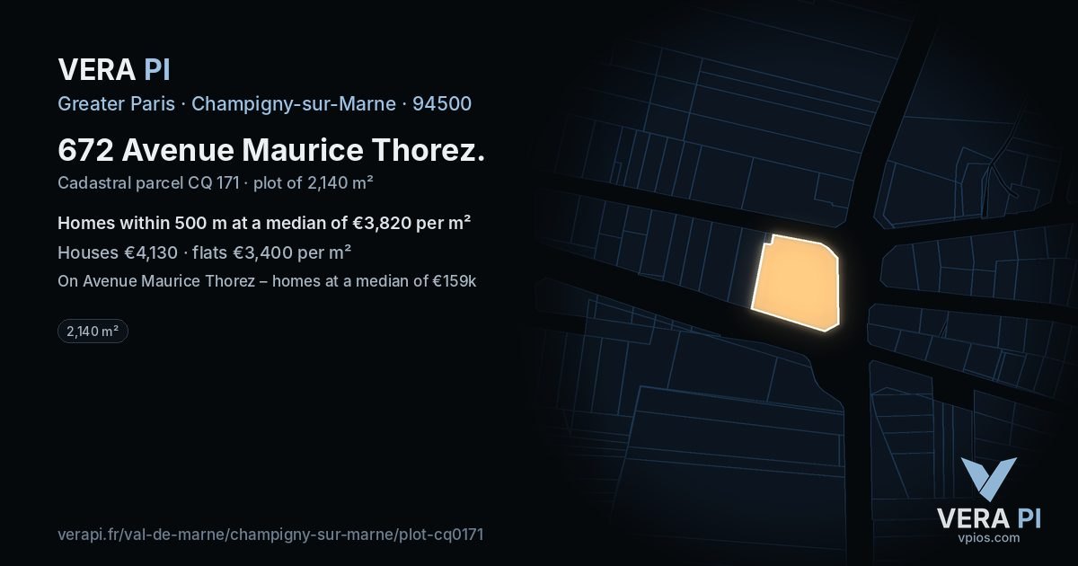 672 Avenue Maurice Thorez, Champigny-sur-Marne at night – the plot lit, the parcels around coloured by the prices near them