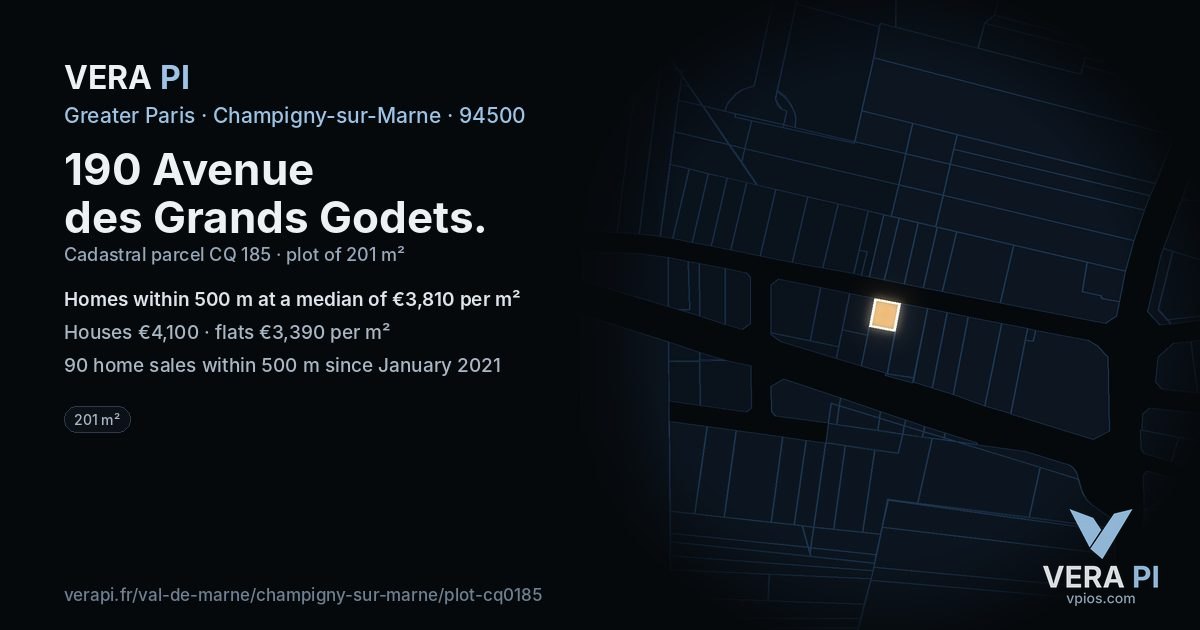 190 Avenue des Grands Godets, Champigny-sur-Marne at night – the plot lit, the parcels around coloured by the prices near them
