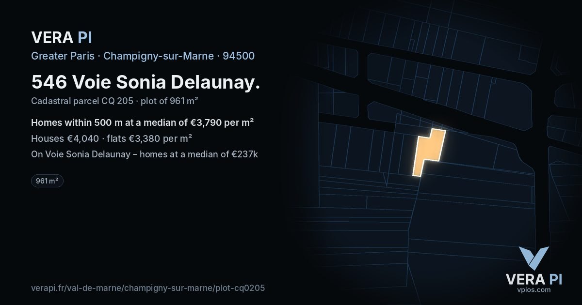 546 Voie Sonia Delaunay, Champigny-sur-Marne at night – the plot lit, the parcels around coloured by the prices near them