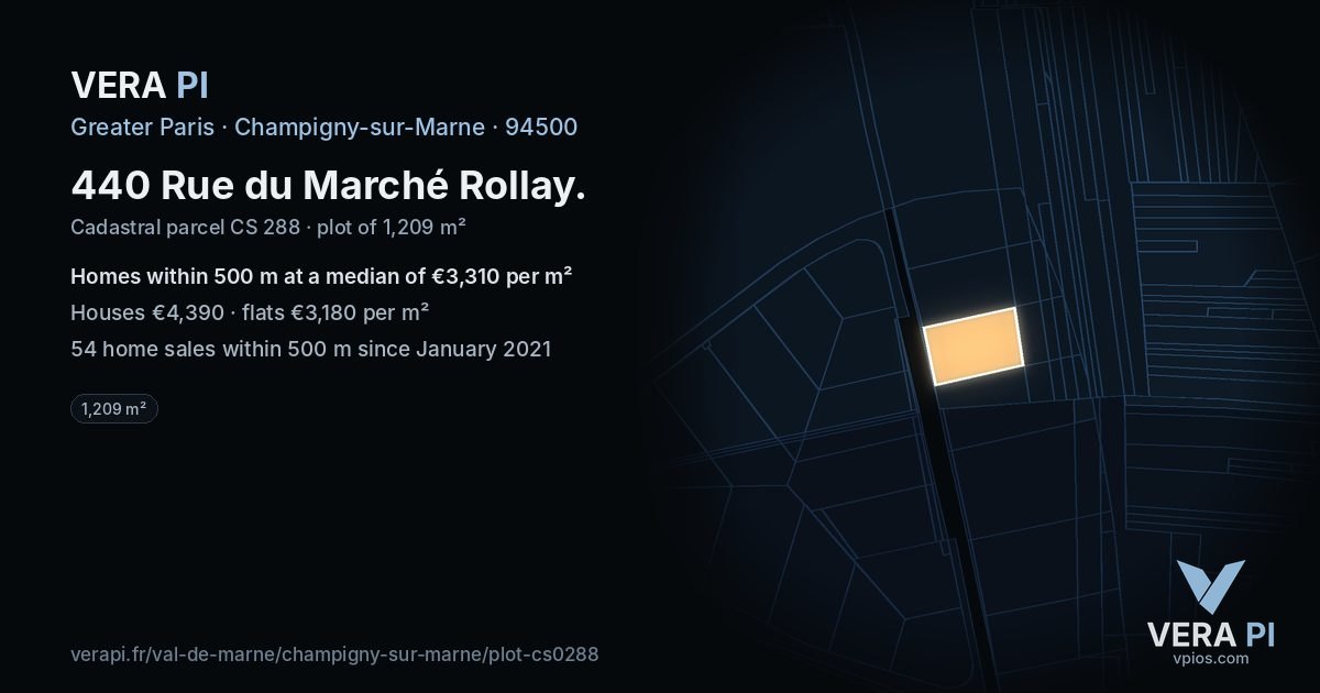 440 Rue du Marché Rollay, Champigny-sur-Marne at night – the plot lit, the parcels around coloured by the prices near them
