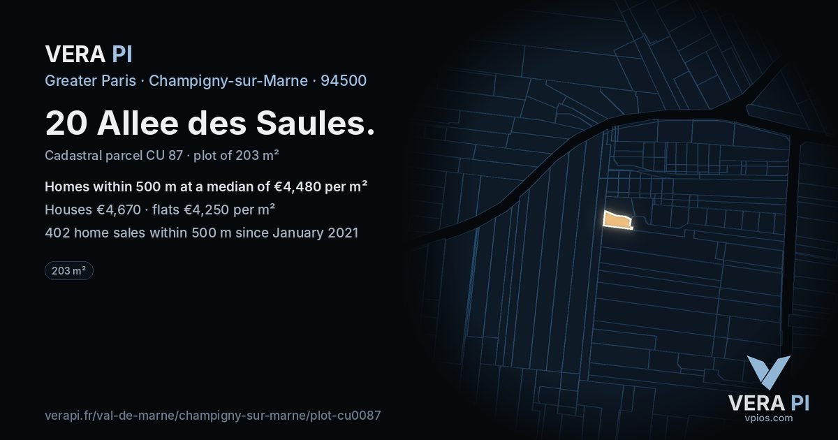 20 Allee des Saules, Champigny-sur-Marne at night – the plot lit, the parcels around coloured by the prices near them