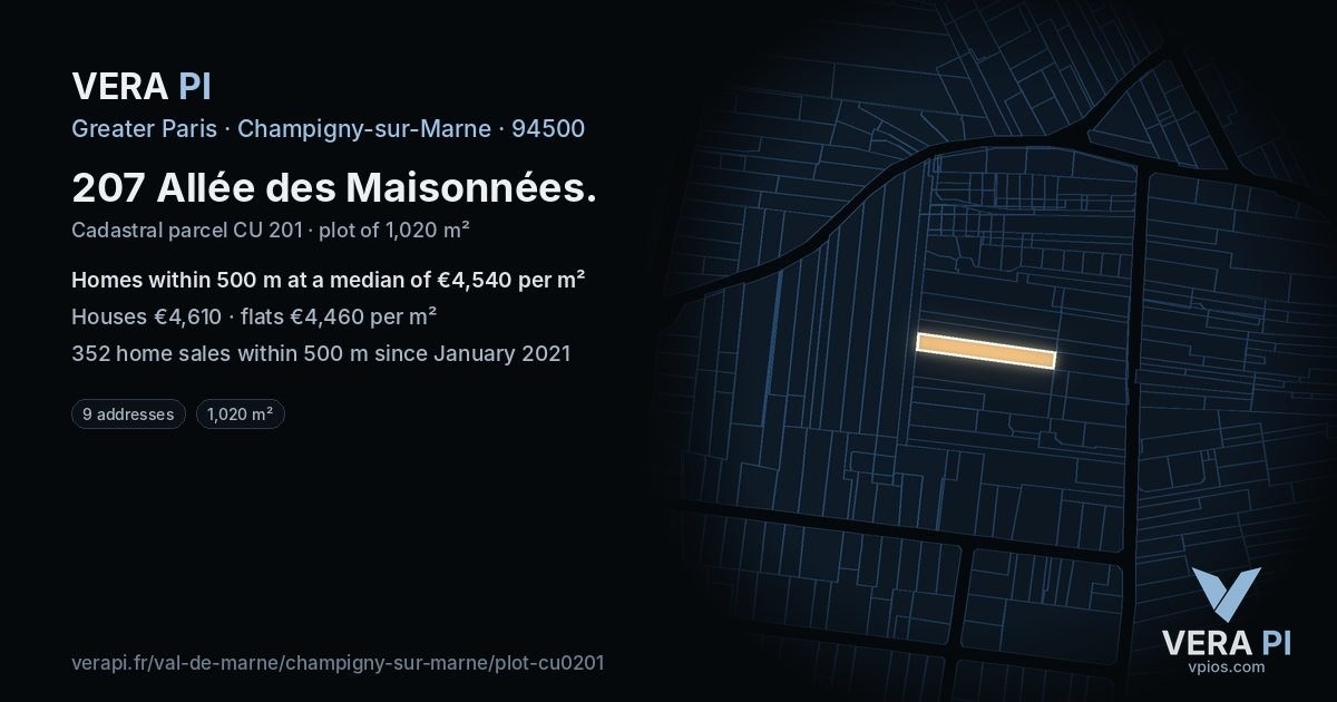 207 Allée des Maisonnées, Champigny-sur-Marne at night – the plot lit, the parcels around coloured by the prices near them