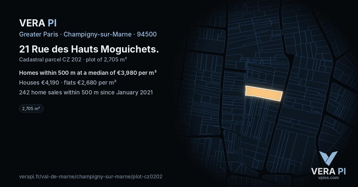 21 Rue des Hauts Moguichets, Champigny-sur-Marne at night – the plot lit, the parcels around coloured by the prices near them