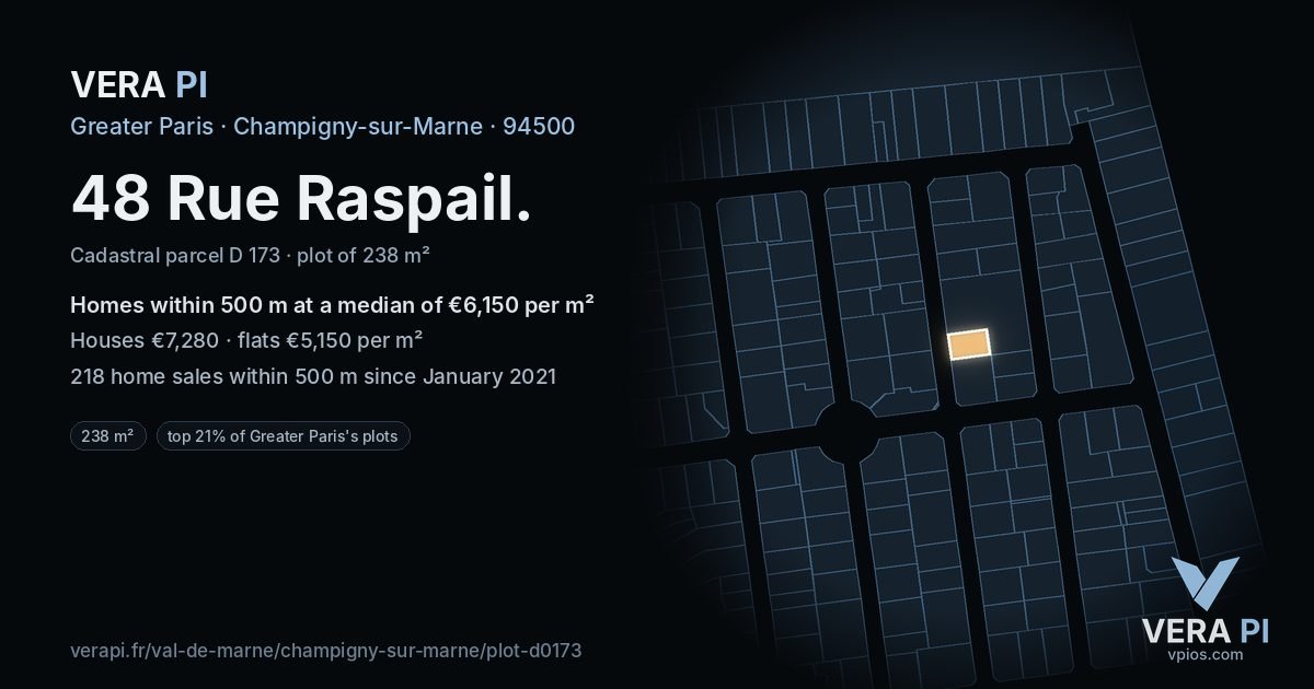 48 Rue Raspail, Champigny-sur-Marne at night – the plot lit, the parcels around coloured by the prices near them